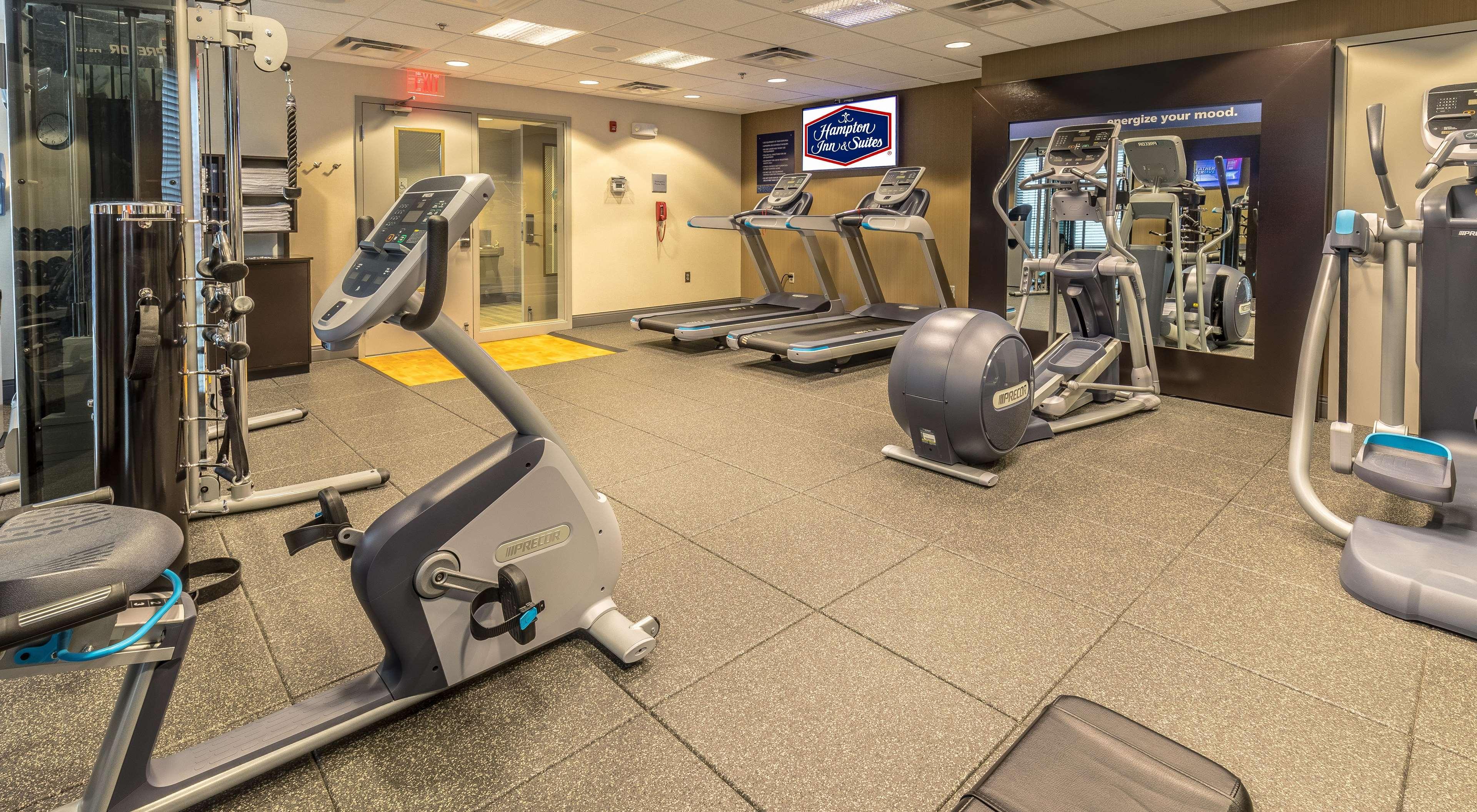 Hampton Inn & Suites Дублин Экстерьер фото